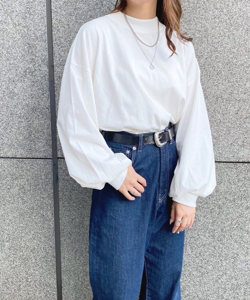 apres jour(アプレジュール)の「モックネック袖ボリュームロンT【ZOZOTOWN限定アイテム】(Tシャツ/カットソー・レディース・オフホワイト/アイボリー/ブラック・X-LARGE/フリー)」の8枚目の写真
