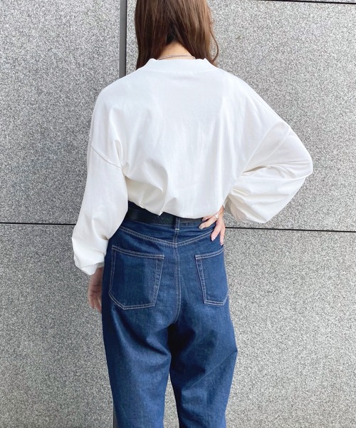 apres jour(アプレジュール)の「モックネック袖ボリュームロンT【ZOZOTOWN限定アイテム】(Tシャツ/カットソー・レディース・オフホワイト/アイボリー/ブラック・X-LARGE/フリー)」の9枚目の写真