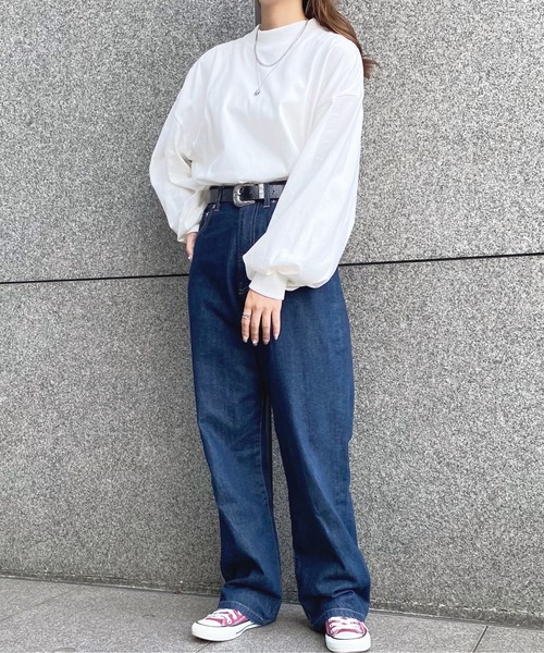 apres jour(アプレジュール)の「モックネック袖ボリュームロンT【ZOZOTOWN限定アイテム】(Tシャツ/カットソー・レディース・オフホワイト/アイボリー/ブラック・X-LARGE/フリー)」の11枚目の写真