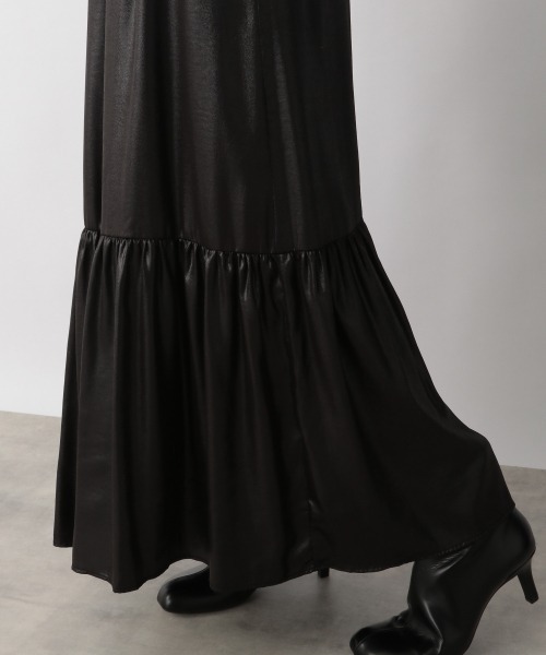 LOWRYS FARM（ローリーズファーム）の「コーティングティアードスカート　236950（スカート・レディース・ブラック/カーキ・FREE）」の9枚目の写真