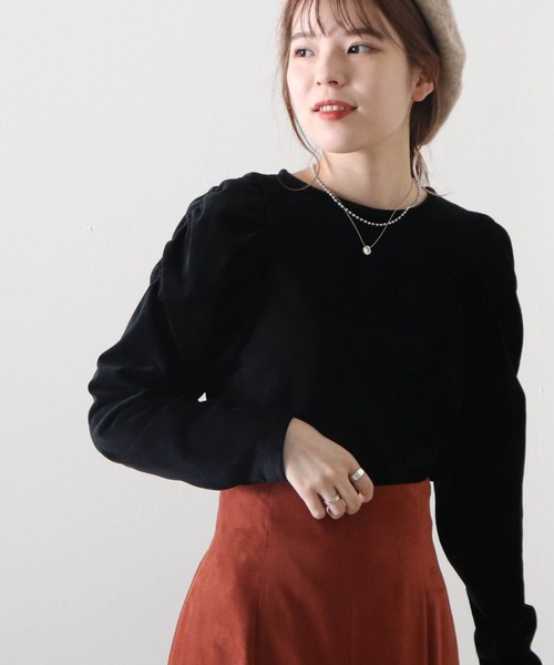 Cheek(チーク)の「リブベロアパワショルトップス(Tシャツ/カットソー・レディース・アイボリー/ブラック/ブラウン・MEDIUM)」の1枚目の写真