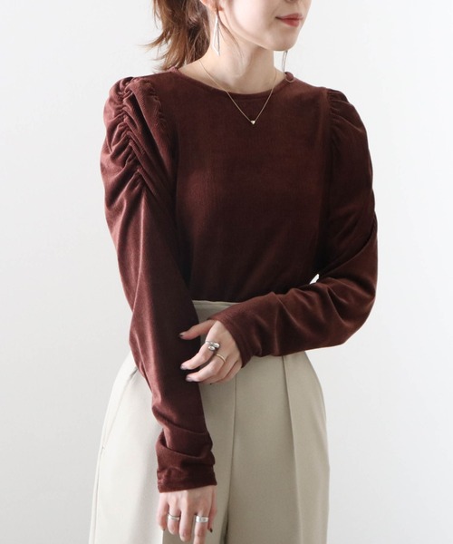 Cheek(チーク)の「リブベロアパワショルトップス(Tシャツ/カットソー・レディース・アイボリー/ブラック/ブラウン・MEDIUM)」の11枚目の写真