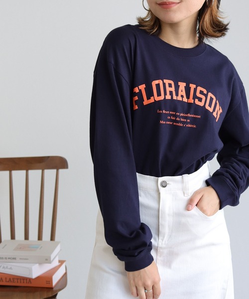 HER CLOSET（ハークローゼット）の「【shemoshelly】WEB限定カレッジロゴロンT 新色追加（Tシャツ/カットソー・レディース・ネイビー/ホワイト/スミクロ/ヘザーグレー/ネイビー系・L/S/M）」の6枚目の写真