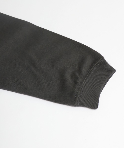 HER CLOSET（ハークローゼット）の「【shemoshelly】WEB限定カレッジロゴロンT 新色追加（Tシャツ/カットソー・レディース・ネイビー/ホワイト/スミクロ/ヘザーグレー/ネイビー系・L/S/M）」の14枚目の写真