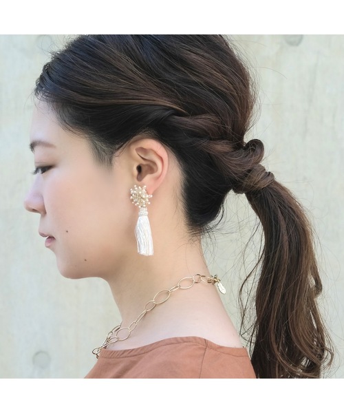 ビーズモチーフxタッセルピアス