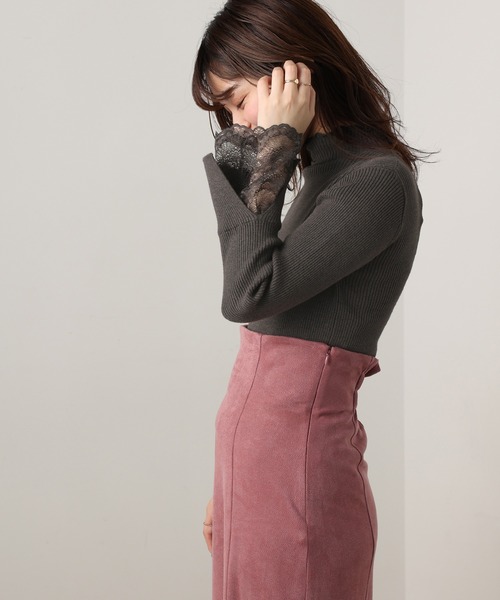 natural couture（ナチュラルクチュール）の「【大好評リバイバルアイテム・WEB限定カラー有り】袖口レースもちもちリブタートル（ニット/セーター・レディース・ブラック/チャコールグレー/カーキ/アイボリー・FREE）」の17枚目の写真