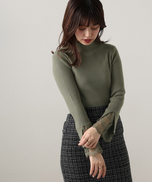 natural couture（ナチュラルクチュール）の「【大好評リバイバルアイテム・WEB限定カラー有り】袖口レースもちもちリブタートル（ニット/セーター・レディース・ブラック/チャコールグレー/カーキ/アイボリー・FREE）」の14枚目の写真