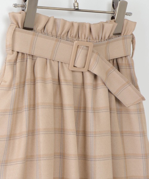 ikka（イッカ）の「【キッズ】チェックベルト付きフレアスカート（100~160cm）（スカート・キッズ・グレー/ベージュ・100/110/120/130/140/150/160）」の4枚目の写真