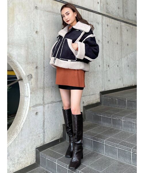 EMODA(エモダ)の「アップネックボックスニット(ニット/セーター・レディース・ブラック/カーキ/オレンジ・FREE)」の9枚目の写真