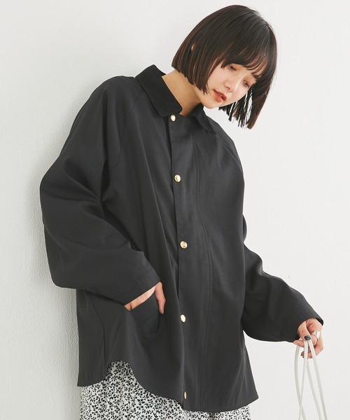 LAVEANGE(ラビアンジェ)の「配色ステンカラーブルゾン(ブルゾン・レディース・ブラック/カーキ/ベージュ系その他・LL/3L/4L/M/L)」の4枚目の写真