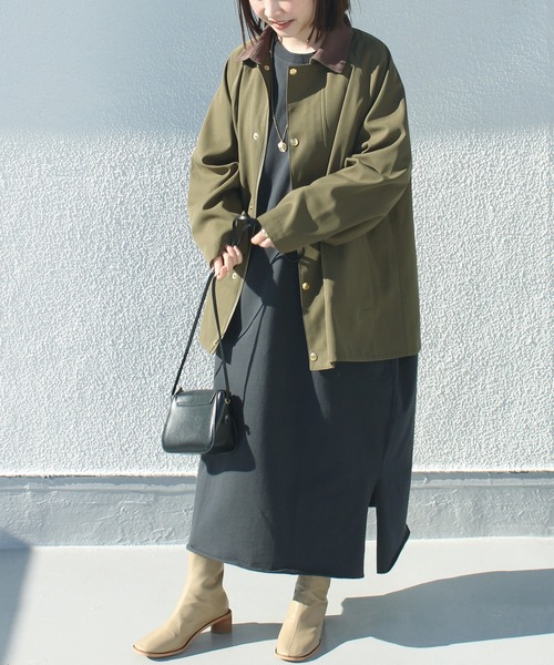 LAVEANGE(ラビアンジェ)の「配色ステンカラーブルゾン(ブルゾン・レディース・ブラック/カーキ/ベージュ系その他・LL/3L/4L/M/L)」の7枚目の写真