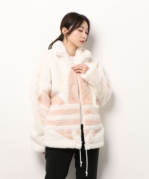 ホワイト ファー付き レディースウェア RESEXXY ホワイトファー付きダウンジャケット