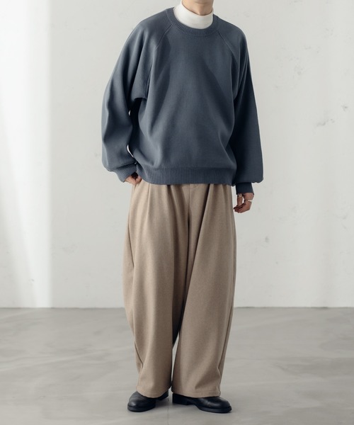 epnok（エプノック）の「ミラノリブクルーネックルーズニット（ニット/セーター・メンズ・チャコールグレー/アイボリー/グレイッシュブルー・SMALL/MEDIUM/LARGE）」の6枚目の写真