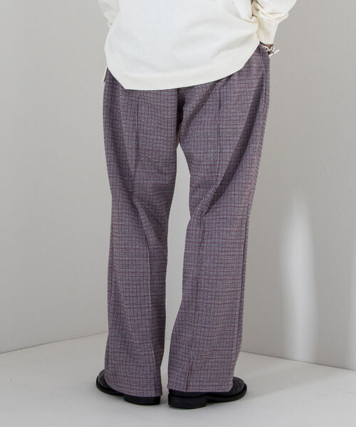 GLOSTER（グロスター）の「【GLOSTER/グロスター】ジャガードトラックパンツ フレアパンツ（その他パンツ・メンズ・グレー系その他/レッド系その他・MEDIUM/LARGE）」の4枚目の写真