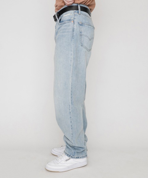 Levi's（リーバイス）の「STAY LOOSE DENIM WAS A FOLKSTAR（デニムパンツ・メンズ・ライトインディゴブルー・W34 L32/W30 L32/W36 L32/W28 L32/W29 L32/W33 L32/W31 L32/W32 L32）」の4枚目の写真