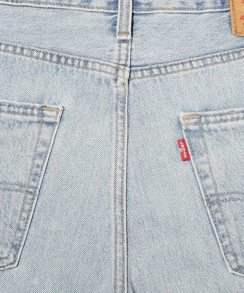 Levi's（リーバイス）の「STAY LOOSE DENIM WAS A FOLKSTAR（デニムパンツ・メンズ・ライトインディゴブルー・W34 L32/W30 L32/W36 L32/W28 L32/W29 L32/W33 L32/W31 L32/W32 L32）」の15枚目の写真
