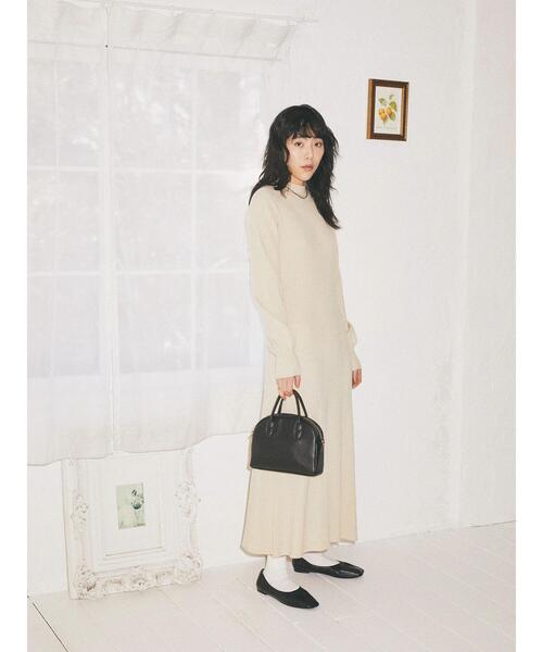 earth music&ecology（アースミュージックアンドエコロジー）の「Aラインリブニットワンピース＊（ワンピース・レディース・ネイビー/ライトベージュ/テラコッタ・FREE）」の15枚目の写真