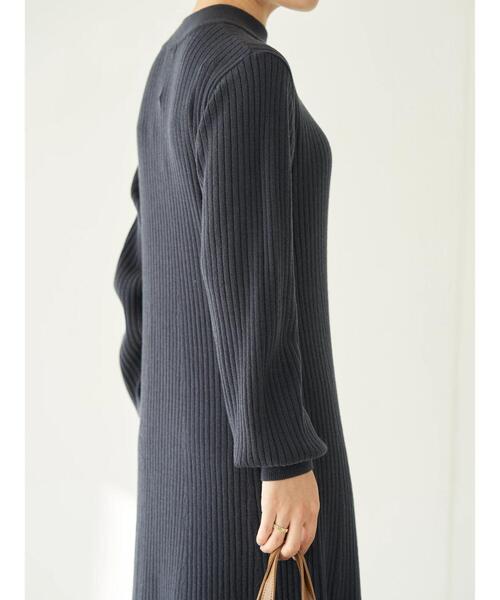 earth music&ecology（アースミュージックアンドエコロジー）の「Aラインリブニットワンピース＊（ワンピース・レディース・ネイビー/ライトベージュ/テラコッタ・FREE）」の19枚目の写真