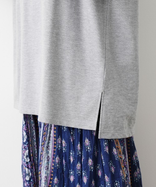 RODEO CROWNS WIDE BOWL（ロデオクラウンズワイドボウル）の「スクリプトパッチスウェットトップス（Tシャツ/カットソー・レディース・ホワイト/ブラック/杢グレー・FREE）」の16枚目の写真