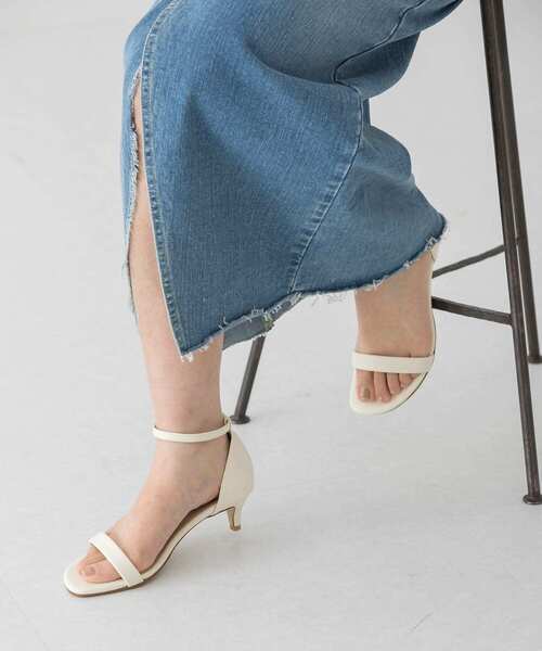 URBAN RESEARCH（アーバンリサーチ）の「『別注』MILLIWM×URBAN RESEARCH 5cm strap sandal（サンダル・レディース・ブラック/アイボリー/グリーン系その他・38/37/36）」の6枚目の写真