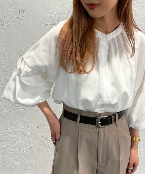 apres jour mignon(アプレジュールミニョン)の「袖切り替えボリュームブラウス【ZOZOTOWN限定アイテム】(シャツ/ブラウス・レディース・ブラック/オフホワイト/ダークブルー・X-LARGE/フリー)」の12枚目の写真