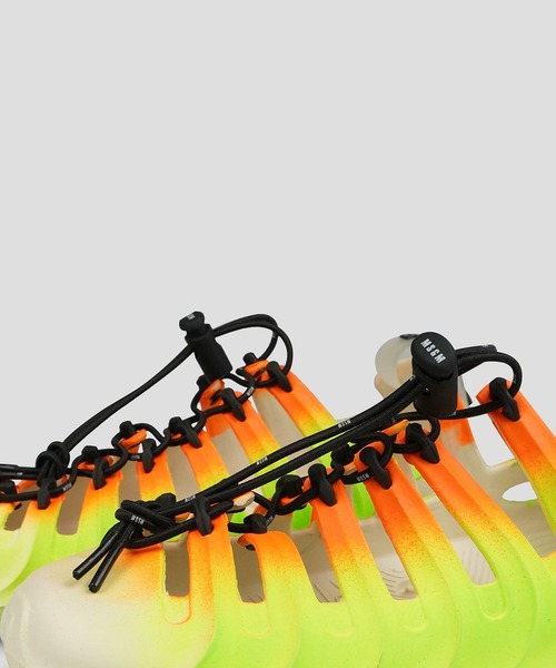 MSGM（エムエスジーエム）の「マルチカラー インジェクションEVAシェルスニーカー（スニーカー・レディース・オレンジ系・38/39/36）」の5枚目の写真