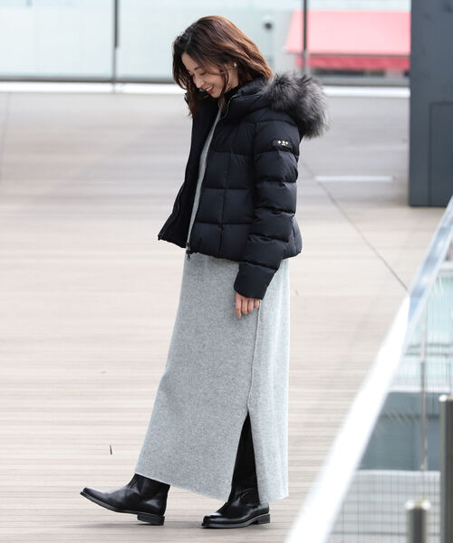 TATRAS（タトラス）の「TATRAS / AVECI ダウンジャケット（ダウンジャケット/コート・レディース・ブラック・1/2）」の6枚目の写真