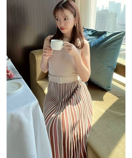 RESEXXY(リゼクシー)の「配色フレアアメスリニットワンピース(ワンピース・レディース・ブラック/ベージュ/グリーン・FREE)」の20枚目の写真