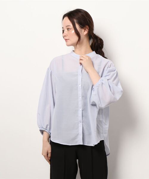 Te chichi TERRASSE（テチチテラス）の「シアーバンドカラーブラウス（シャツ/ブラウス・レディース・ベージュ/ブルー/チャコール・ﾌﾘ-）」の3枚目の写真