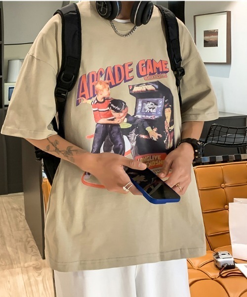 MGV(エムジーヴィー)の「'ビッグシルエット'アーケードTシャツ(Tシャツ/カットソー・メンズ・ホワイト/ブラック/カーキ・MEDIUM/LARGE/X-LARGE)」の3枚目の写真