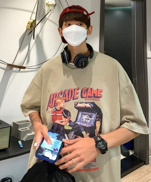 MGV(エムジーヴィー)の「'ビッグシルエット'アーケードTシャツ(Tシャツ/カットソー・メンズ・ホワイト/ブラック/カーキ・MEDIUM/LARGE/X-LARGE)」の9枚目の写真