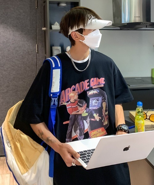 MGV(エムジーヴィー)の「'ビッグシルエット'アーケードTシャツ(Tシャツ/カットソー・メンズ・ホワイト/ブラック/カーキ・MEDIUM/LARGE/X-LARGE)」の11枚目の写真