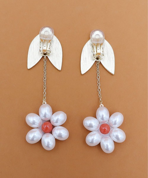didizizi（ディディジジ）の「お花パールのピアス/イヤリング（ピアス（両耳用）・レディース・ブルー系その他/ブルー/オレンジ/オレンジ系その他・FREE）」の19枚目の写真