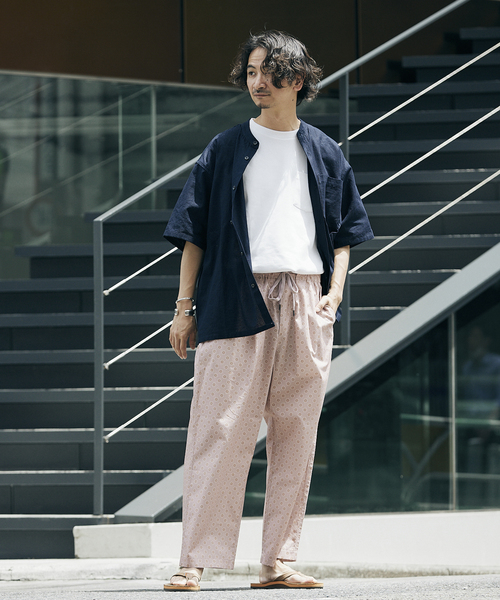 JOURNAL STANDARD relume(ジャーナルスタンダード レリューム)の「FLANDERS LINEN PATTERN バンドカラーシャツ(シャツ/ブラウス・メンズ・ホワイト/ベージュ/ネイビー・MEDIUM/LARGE)」の4枚目の写真