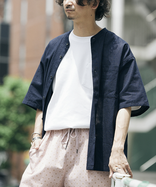 JOURNAL STANDARD relume(ジャーナルスタンダード レリューム)の「FLANDERS LINEN PATTERN バンドカラーシャツ(シャツ/ブラウス・メンズ・ホワイト/ベージュ/ネイビー・MEDIUM/LARGE)」の7枚目の写真