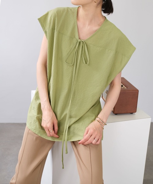 ＡＮＤＪ（アンドジェイ）の「2WAYシアーサッカーギンガムトップス（Tシャツ/カットソー・レディース・グリーン系その他/オフホワイト/イエロー/ブラック・M）」の3枚目の写真