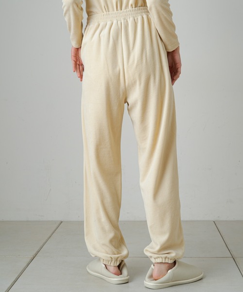 Omekashi(オメカシ)の「【earthy_】オーガニックコットンボリュームベロアパンツ(その他パンツ・レディース・ベージュ/チャコールグレー/ブラック・S/M)」の15枚目の写真