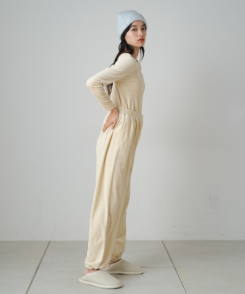 Omekashi(オメカシ)の「【earthy_】オーガニックコットンボリュームベロアパンツ(その他パンツ・レディース・ベージュ/チャコールグレー/ブラック・S/M)」の17枚目の写真