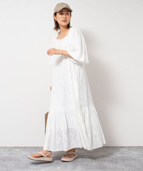 NOLLEY’S（ノーリーズ）の「◇【WEB限定】カットジャガードワンピース（ワンピース・レディース・ブラック/キナリ・FREE）」の3枚目の写真