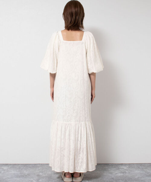 NOLLEY’S（ノーリーズ）の「◇【WEB限定】カットジャガードワンピース（ワンピース・レディース・ブラック/キナリ・FREE）」の4枚目の写真