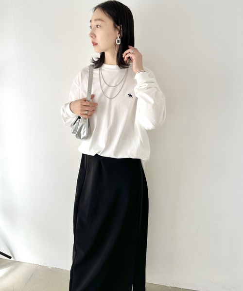 POLOCHAMPS(ポロチャンプス)の「POLOCHAMPS/ポロチャンプス 別注 ワンポイント刺繍 オーバーサイズ ロンT(Tシャツ/カットソー・レディース・ブラック/ダークグリーン/ホワイト/ネイビー/ベージュ/ライトグレー・M/L)」の19枚目の写真