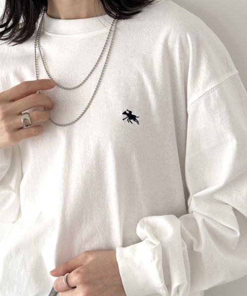 POLOCHAMPS(ポロチャンプス)の「POLOCHAMPS/ポロチャンプス 別注 ワンポイント刺繍 オーバーサイズ ロンT(Tシャツ/カットソー・レディース・ブラック/ダークグリーン/ホワイト/ネイビー/ベージュ/ライトグレー・M/L)」の10枚目の写真