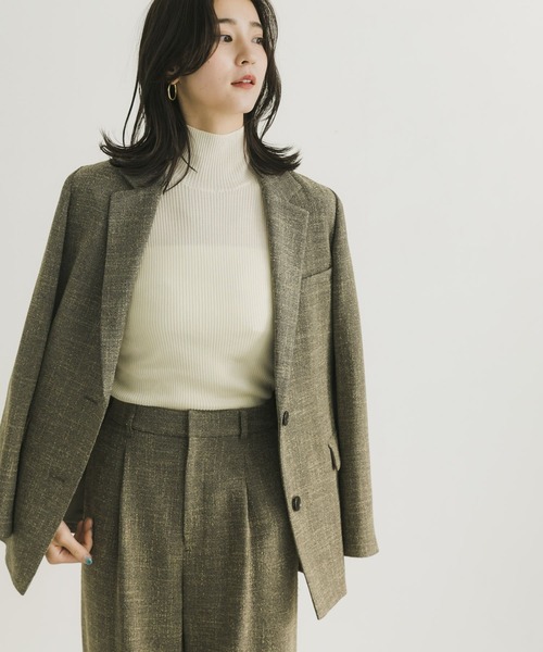 URBAN RESEARCH（アーバンリサーチ）の「『UR TECH』ハイネックリブニット（ニット/セーター・レディース・オフホワイト/ブラック/グレー系その他/イエロー系その他・FREE）」の14枚目の写真