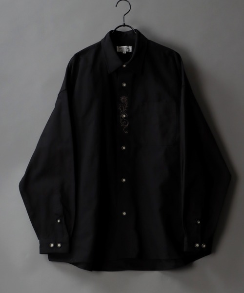 SITRY（シトリー）の「Oversize Stitch Tirol Shirt/オーバーサイズ ステッチ チロルシャツ（シャツ/ブラウス・メンズ・ブラック/ベージュ/オフホワイト/カーキ・M/L）」の3枚目の写真