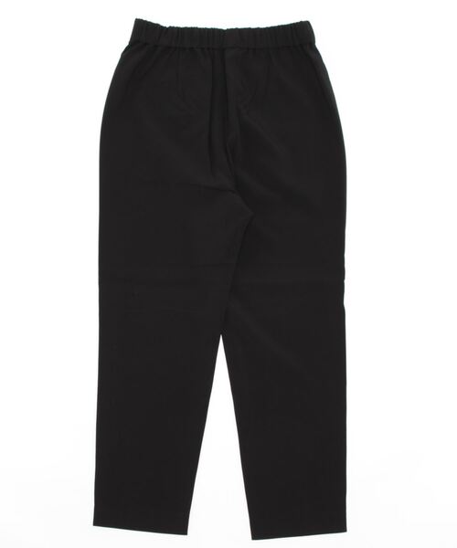 MILLION CARATS（ミリオンカラッツ）の「着回し力抜群の美脚シルエット！快適な履き心地も実現◎ダブルツイルテーパードパンツ（その他パンツ・レディース・ブラック/ベージュ・FREE）」の5枚目の写真