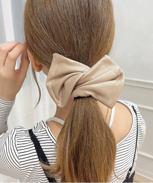 apres jour（アプレジュール）の「【apres jour×ARIAZ】フェイクレザーデフトバン（ヘアバンド・レディース・ダークブラウン/アイボリー・FREE）」の5枚目の写真