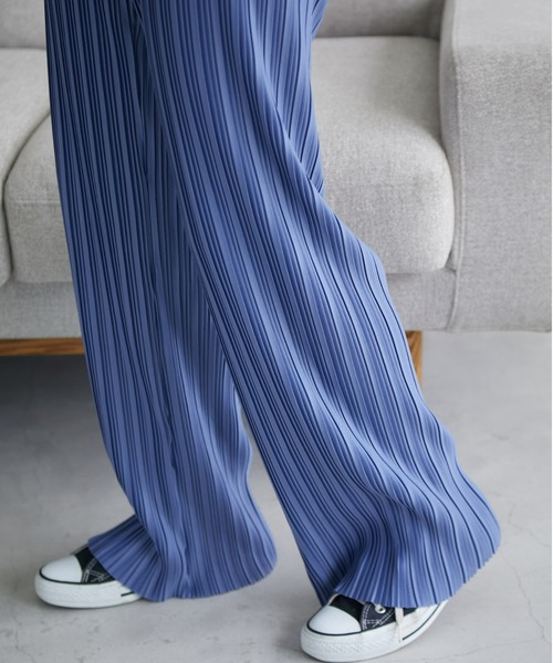 ECRIRE（エクリール）の「【セルフカット対応】プリーツカットオフパンツ（その他パンツ・レディース・ブラック/ブルー/ベージュ・M/L）」の10枚目の写真