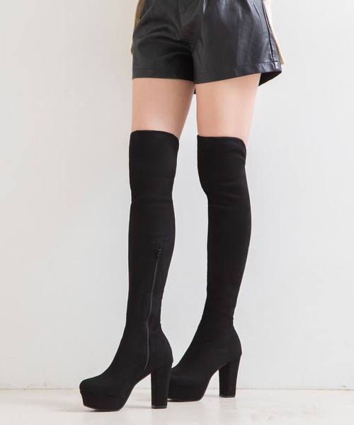 Newlyme（ニューリーミー）の「最強美脚!10.5cmヒール裏起毛ニーハイブーツ（ブーツ・レディース・ブラック・22cm/22.5cm/23cm/23.5cm/24cm/24.5cm/25cm/25.5cm/21cm/21.5cm）」の3枚目の写真