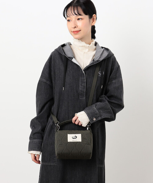 ONIGIRI(オニギリ)の「キルトバッグ(ショルダーバッグ・レディース・カーキ/ネイビー/ブラウン・FREE)」の2枚目の写真