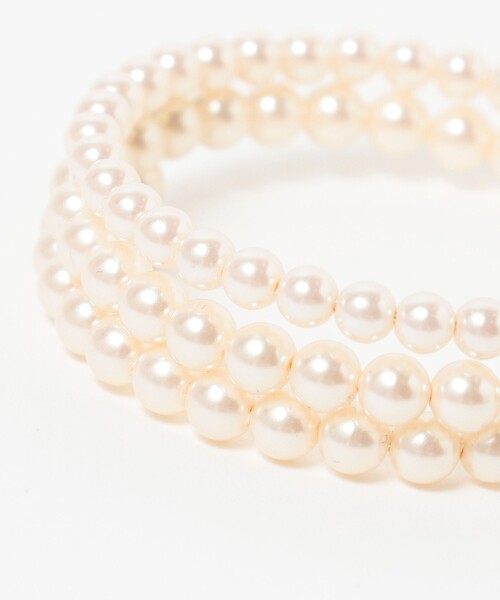Demi-Luxe BEAMS(デミルクス ビームス)の「Demi-Luxe BEAMS / プラスチックパール ブレスレット(ブレスレット・レディース・ホワイト・ONE SIZE)」の6枚目の写真